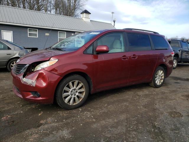 2012 Toyota Sienna LE