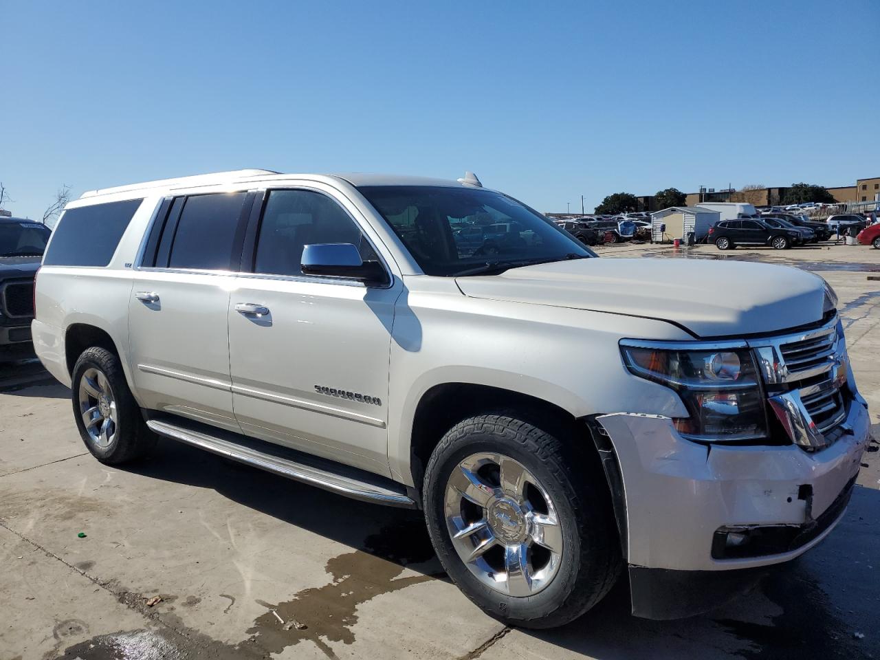 2015 Chevrolet Suburban C1500 Ltz vin: 1GNSCKKC1FR722530