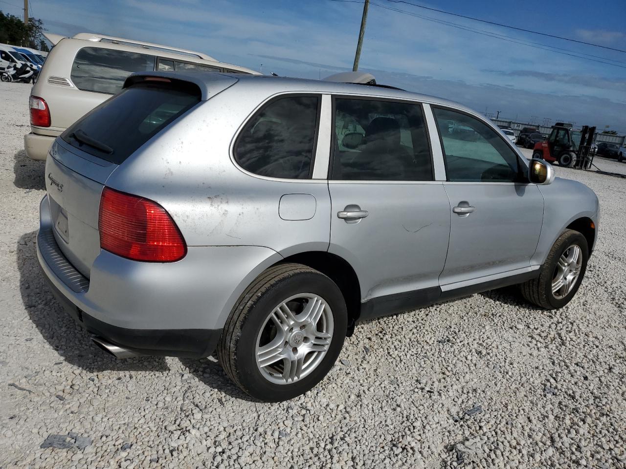 WP1AB29P54LA63298 2004 Porsche Cayenne S