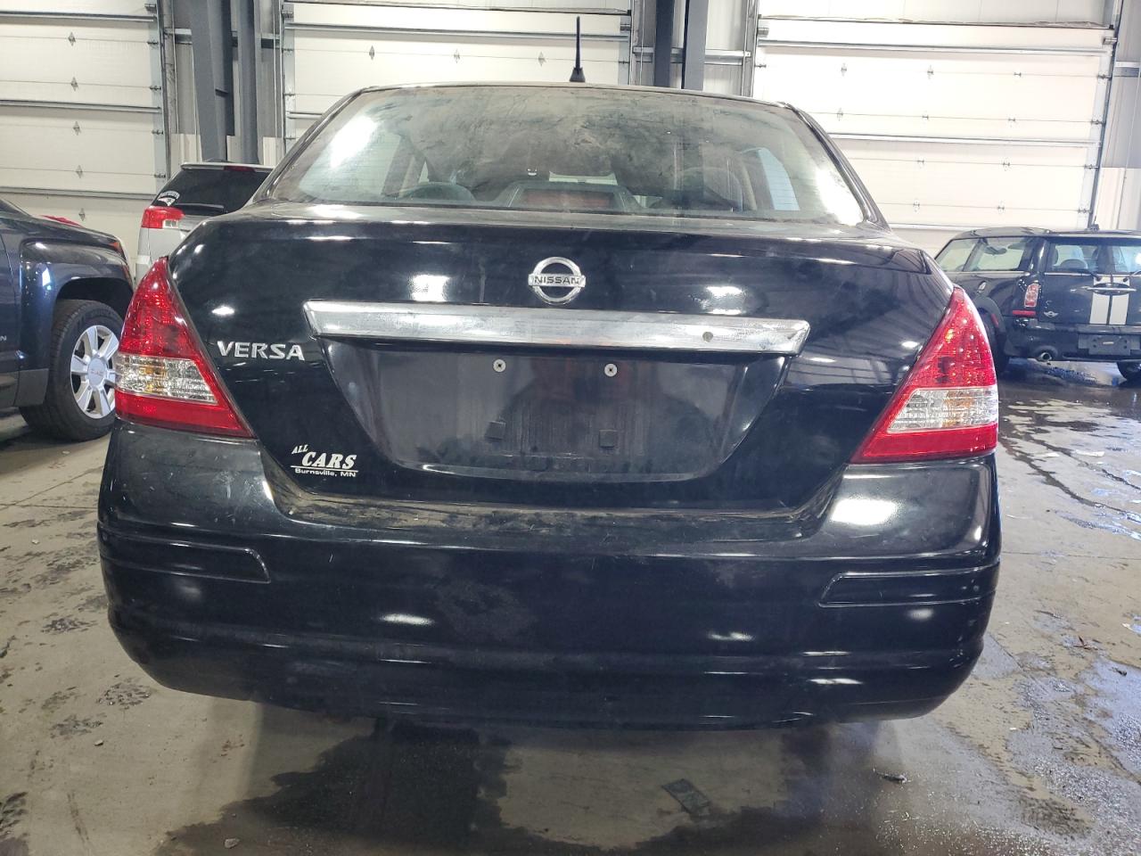 3N1BC1AP3BL358705 2011 Nissan Versa S