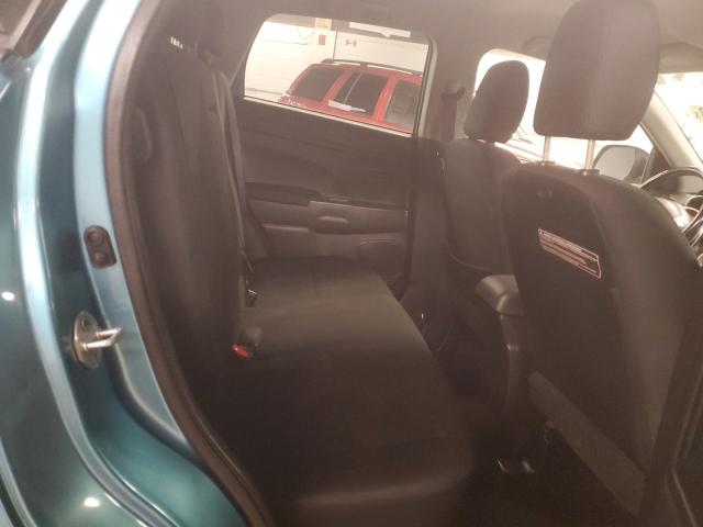 2013 Mitsubishi Outlander - Image 10