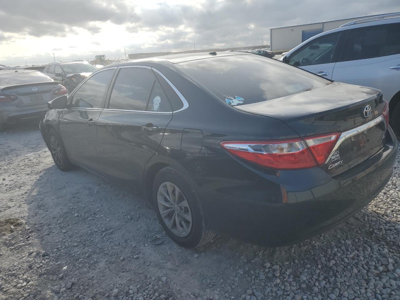 4T1BF1FK6FU022300 2015 Toyota Camry Le