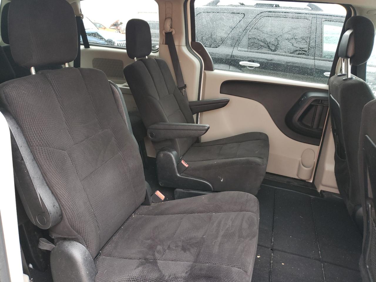 2c4rdgcg0dr550517 2C4RDGCG0DR550517 2013 Dodge Grand Caravan Sxt