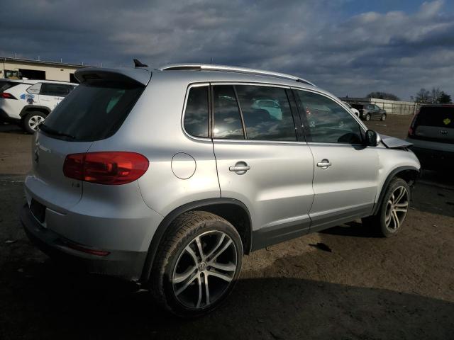 WVGVV7AXXHW510758 | 2017 VOLKSWAGEN TIGUAN SEL