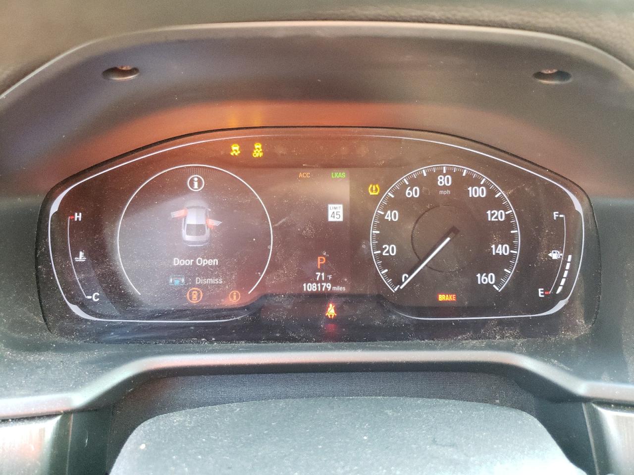 1HGCV1F15JA151028 HONDA ACCORD 2018