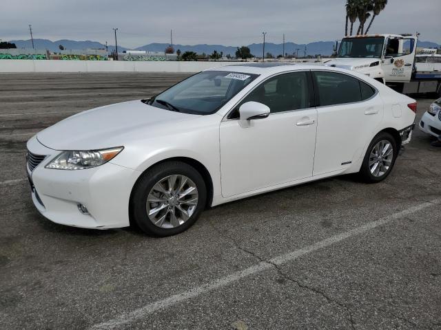 2014 Lexus ES 300h 