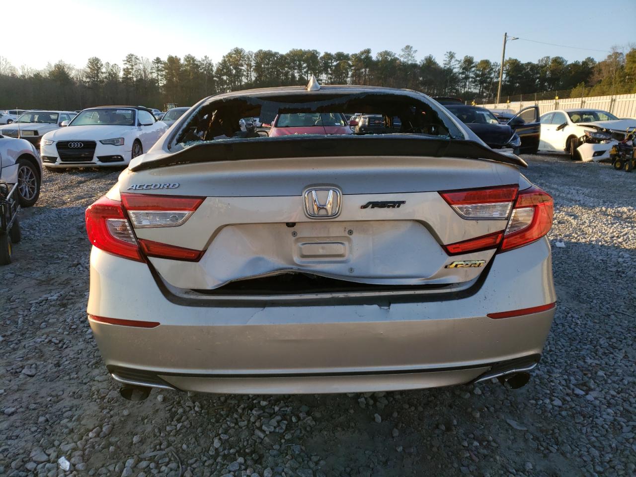 1HGCV1F14JA004442 2018 Honda Accord Lx