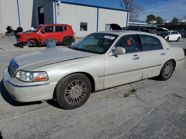 2007 Lincoln Town Car Signature Limited