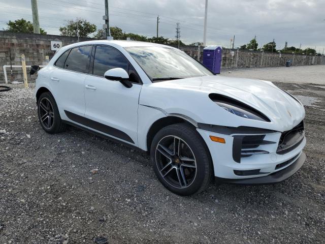 VIN WP1AA2A57LLB01657 2020 Porsche Macan no.4