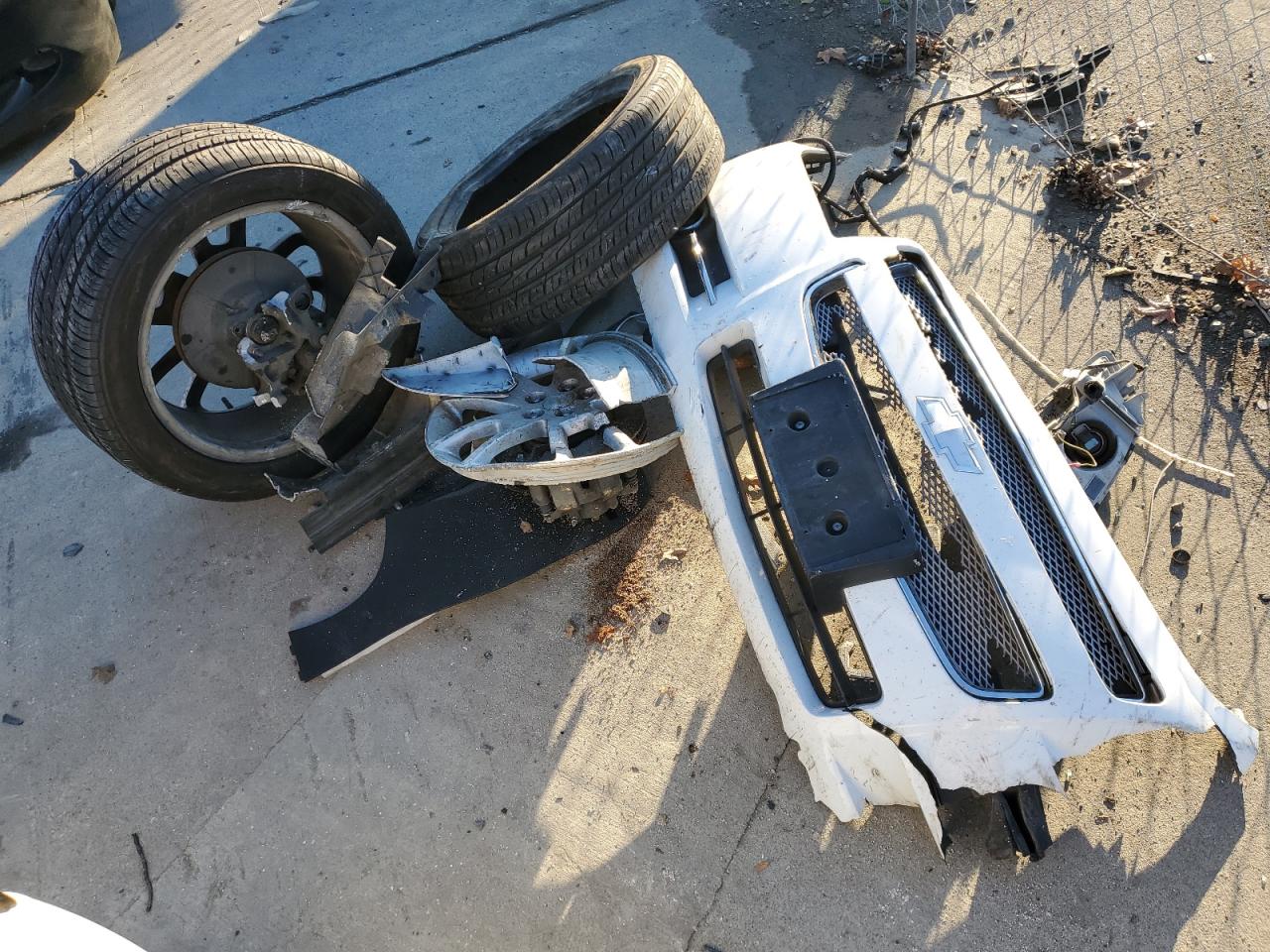 1G1ZE5E04CF378296 2012 Chevrolet Malibu Ltz