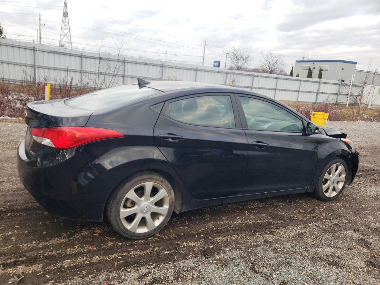 5NPDH4AE8DH176976 2013 Hyundai Elantra Gls