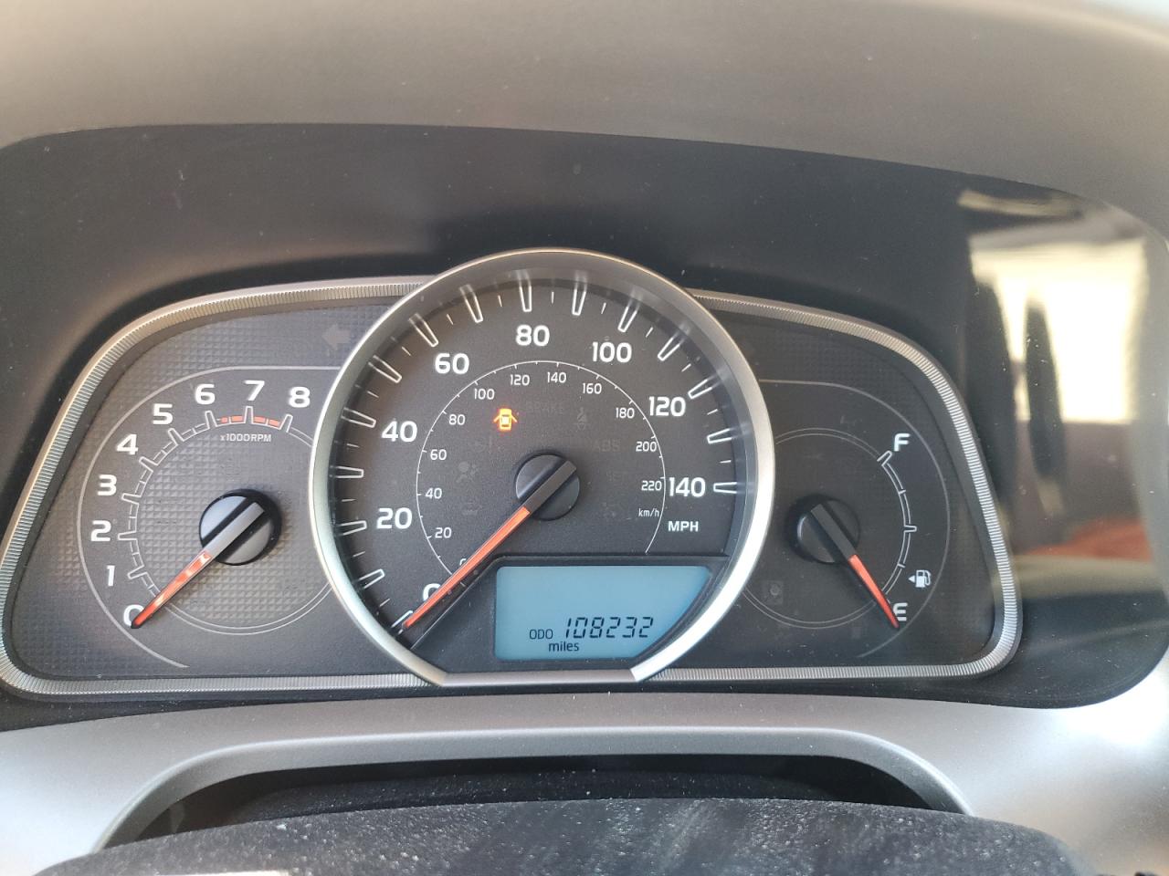 JTMWFREV5EJ020568 2014 Toyota Rav4 Xle