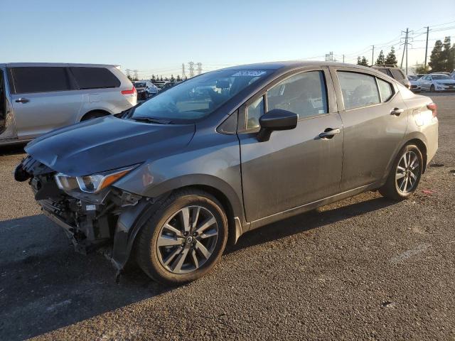 2022 Nissan Versa SV