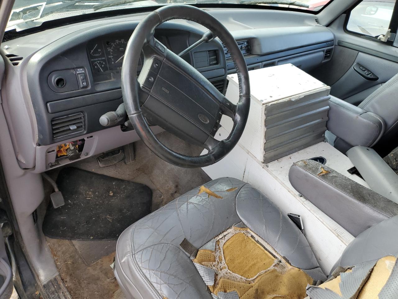 1fmeu15hxtla71123 1FMEU15HXTLA71123 1996 Ford Bronco U100