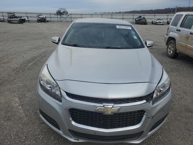 2016 Chevrolet Malibu - Image 5