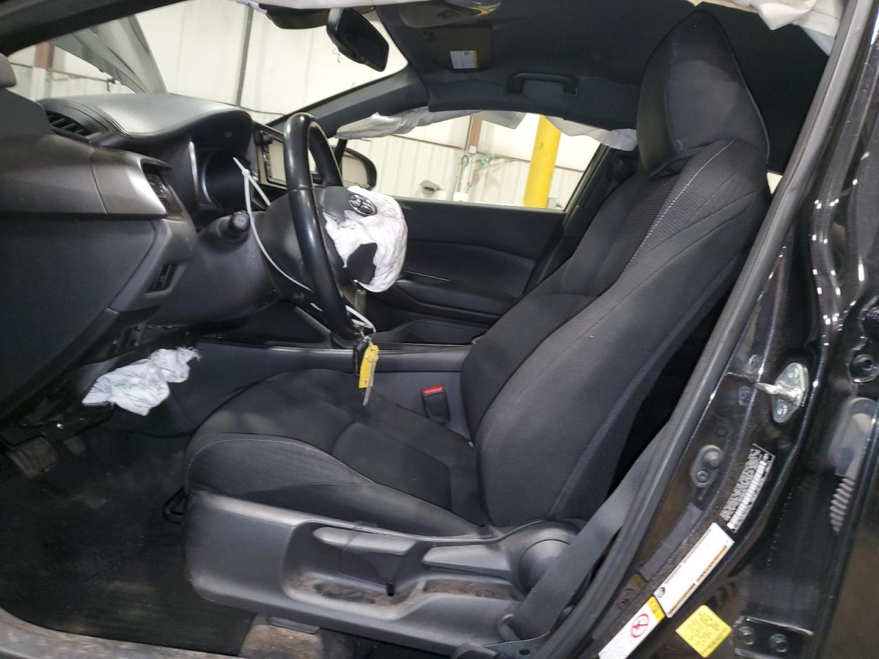 JTNKHMBXXJ1006835 2018 Toyota C-Hr Xle