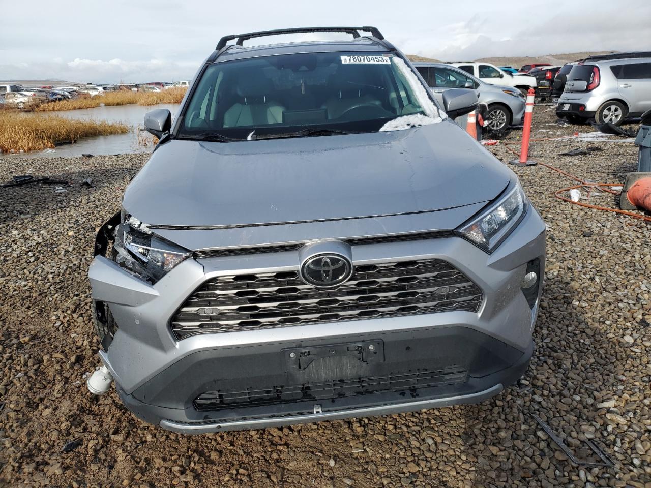2T3N1RFV2KC012323 TOYOTA RAV4 2019