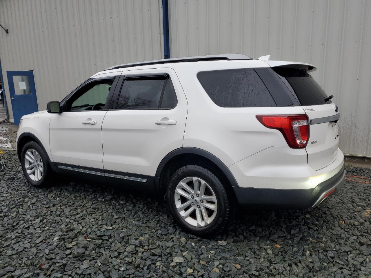 1FM5K7D85HGD15674 FORD EXPLORER 2017