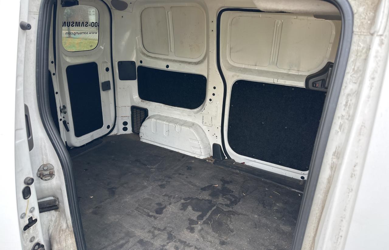 3N6CM0KN1HK704431 NISSAN NV 2017