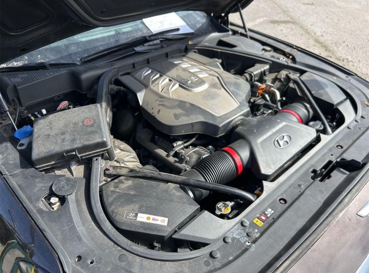 KMHGN4JF7FU082137 2015 Hyundai Genesis 5.0L