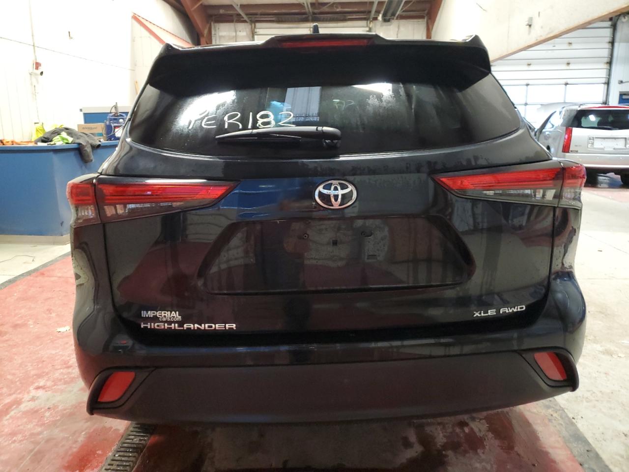 5TDGZRBH5NS582872 TOYOTA HIGHLANDER 2022