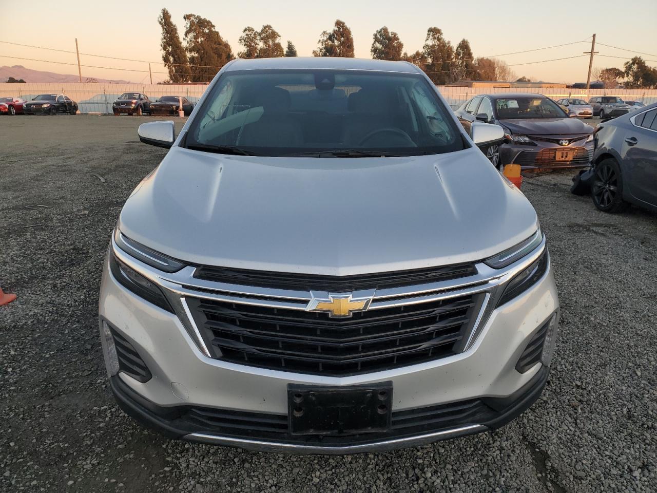 3GNAXKEV0NL253160 CHEVROLET EQUINOX 2022