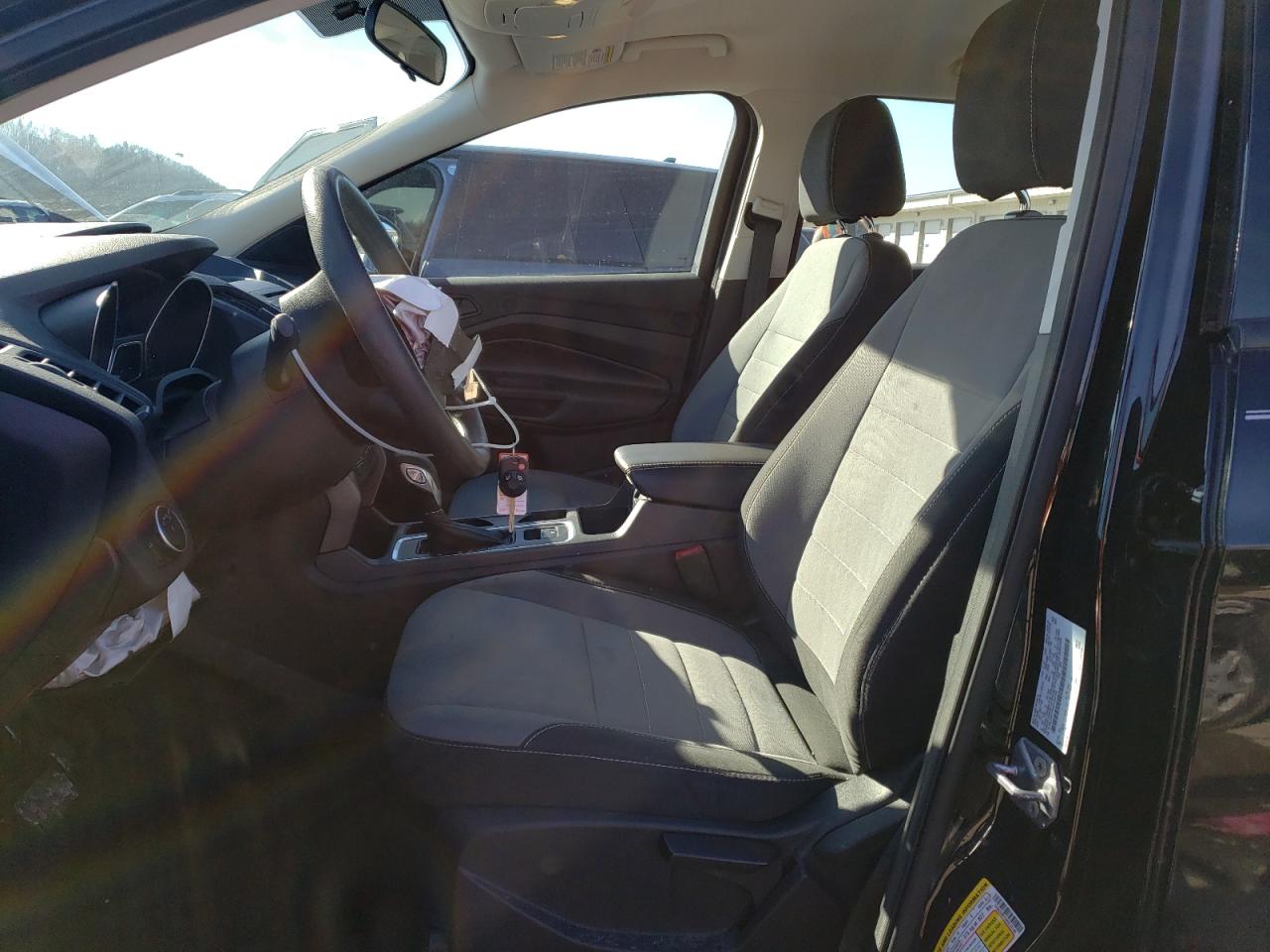 1FMCU0F70HUC32166 FORD ESCAPE 2017