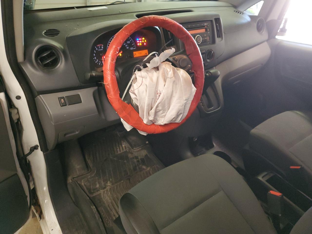 3N6CM0KN5GK693058 NISSAN NV 2016