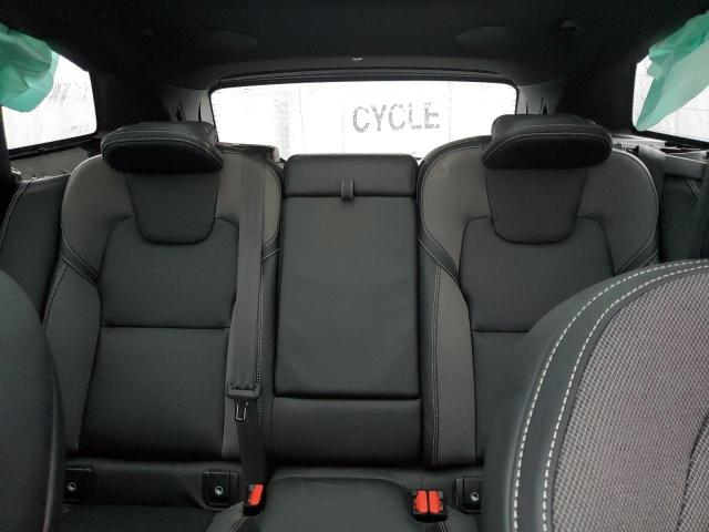 2022 VOLVO XC60 B6 R- LYV062RM5NB011733