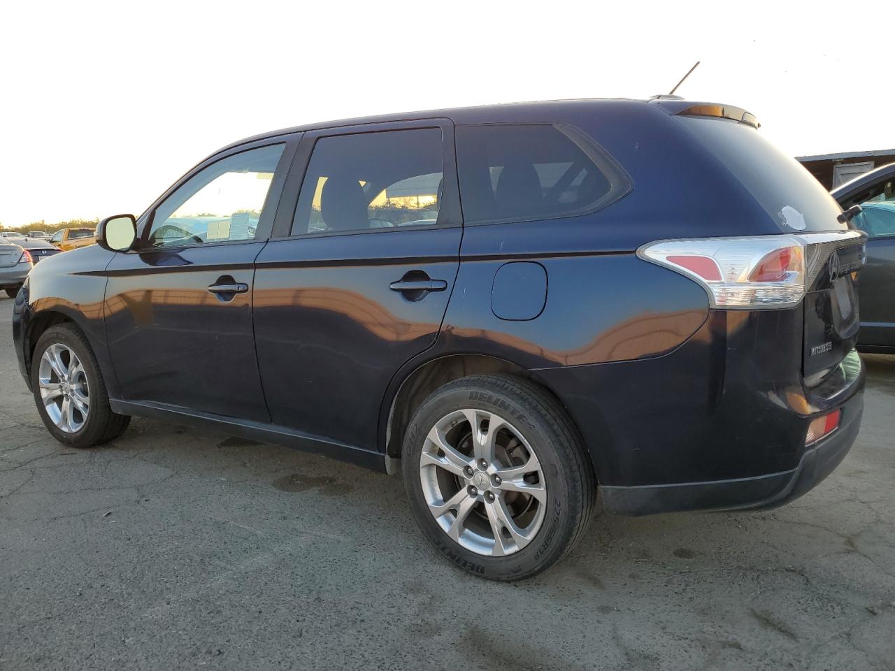 ja4ad3a31ez001545 JA4AD3A31EZ001545 2014 Mitsubishi Outlander Se