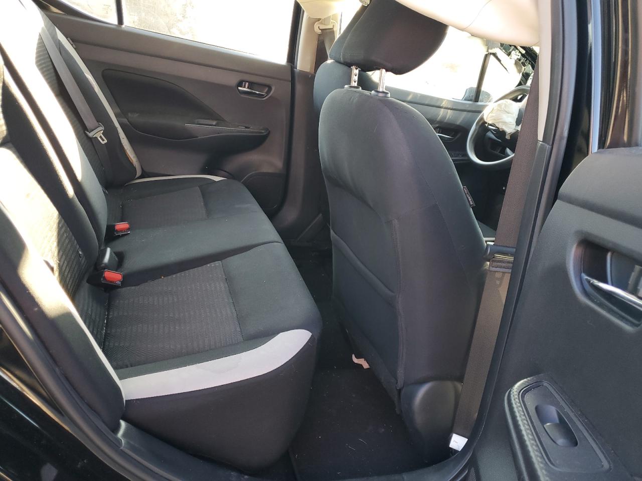 3N1CN8EV8ML813177 NISSAN VERSA 2021