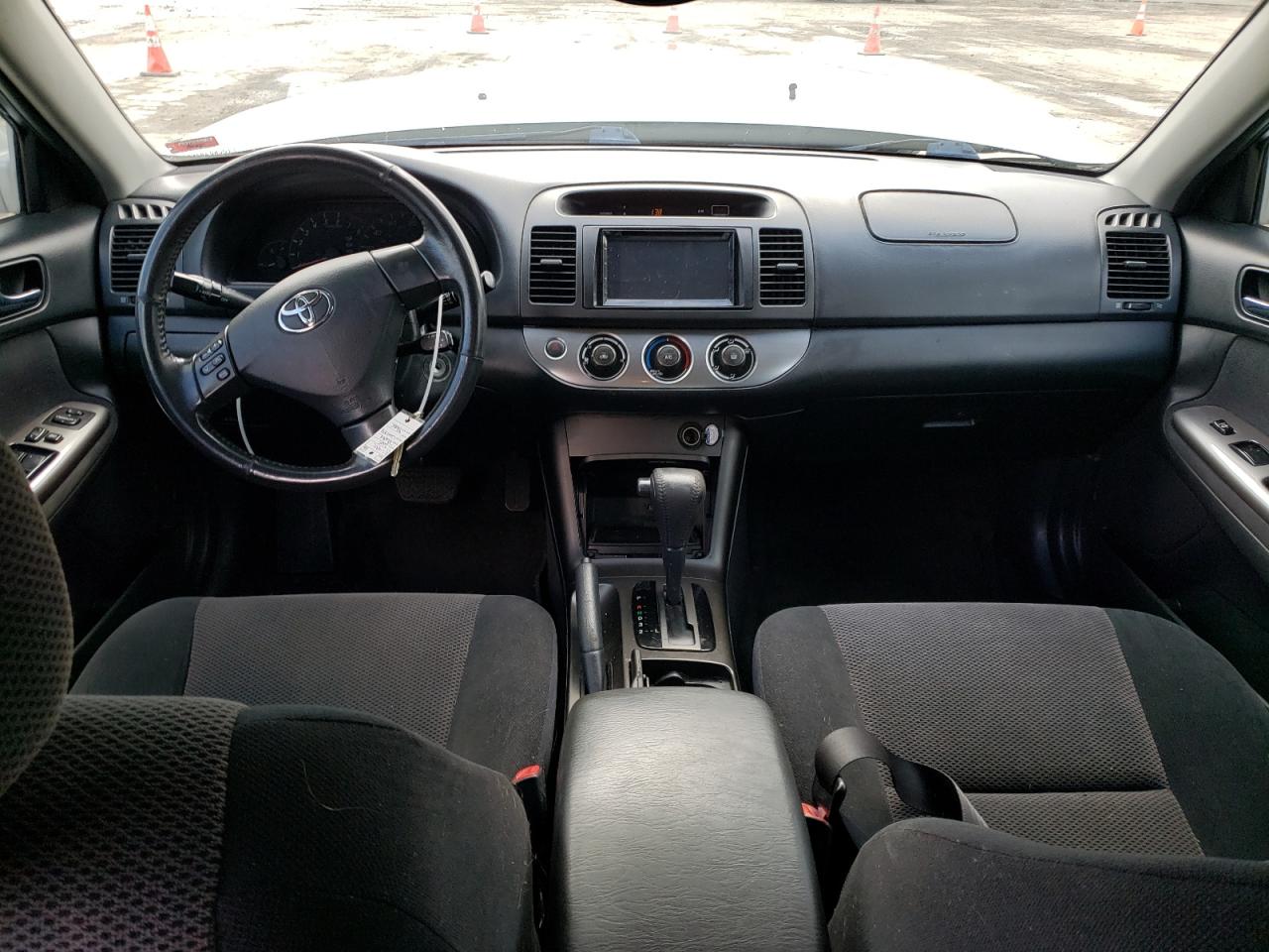 4T1BE32KX5U602796 2005 Toyota Camry Le