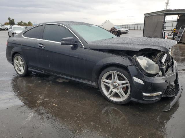 VIN WDDGJ4HB4DG042215 2013 Mercedes-Benz C-Class, 250 no.4