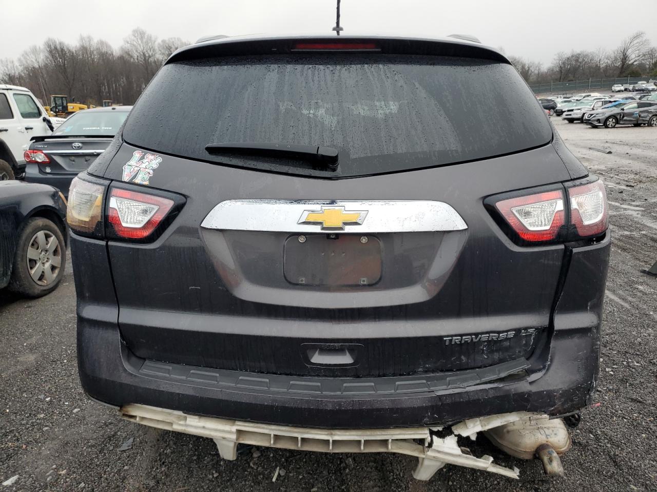 2014 Chevrolet Traverse Ls vin: 1GNKRFKD7EJ139763