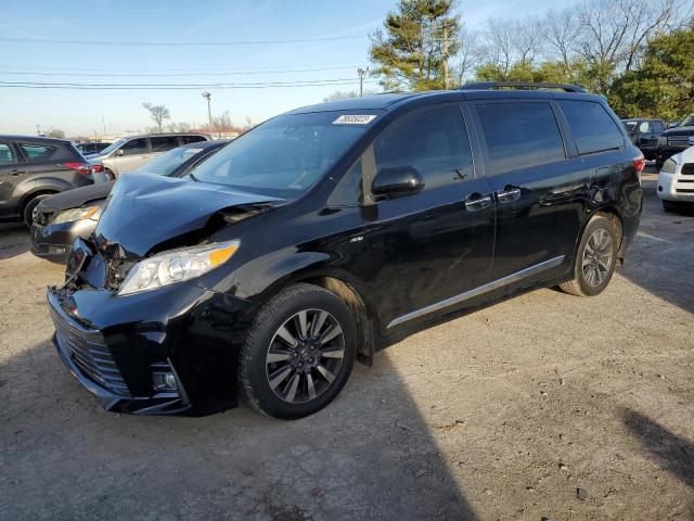 2018 Toyota Sienna XLE