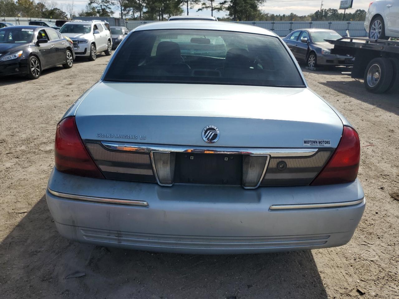 2MEBM7FV8AX602297 2010 Mercury Grand Marquis Ls