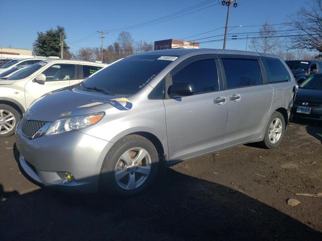 2012 Toyota Sienna 