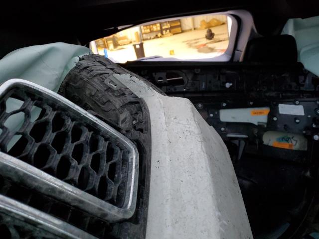 2017 JEEP GR CHEROKE - 1C4RJFBG9HC893927