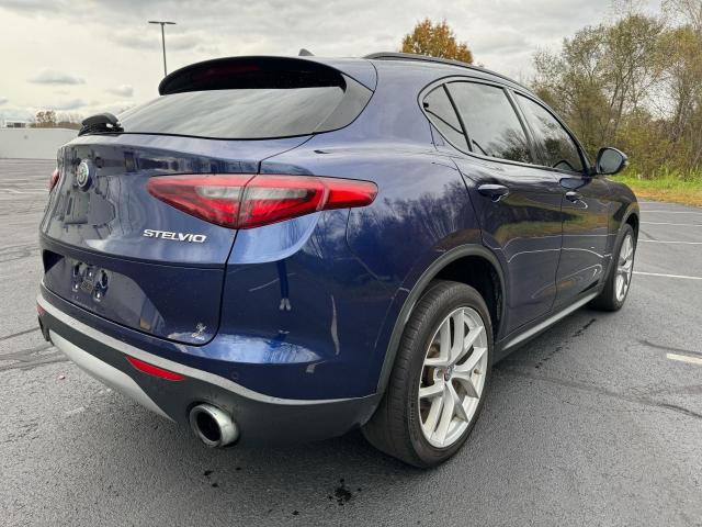 ZASFAKNN5J7B99652 | 2018 Alfa Romeo stelvio ti sport