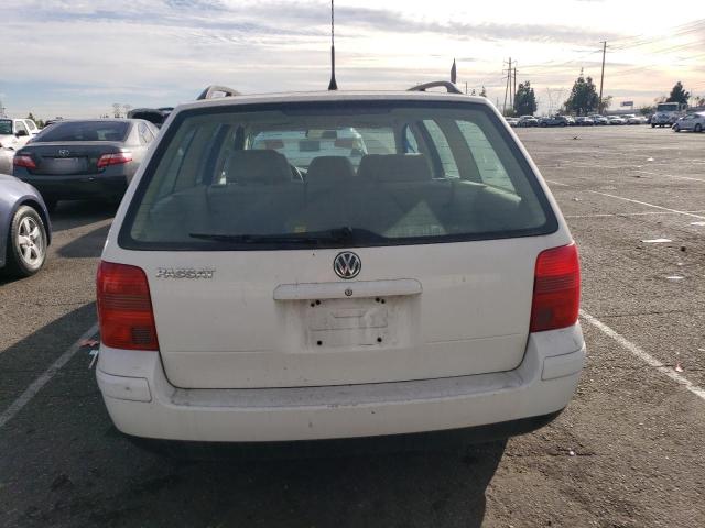 1999 Volkswagen Passat Gls VIN: WVWNA63BXXE380061 Lot: 80179923