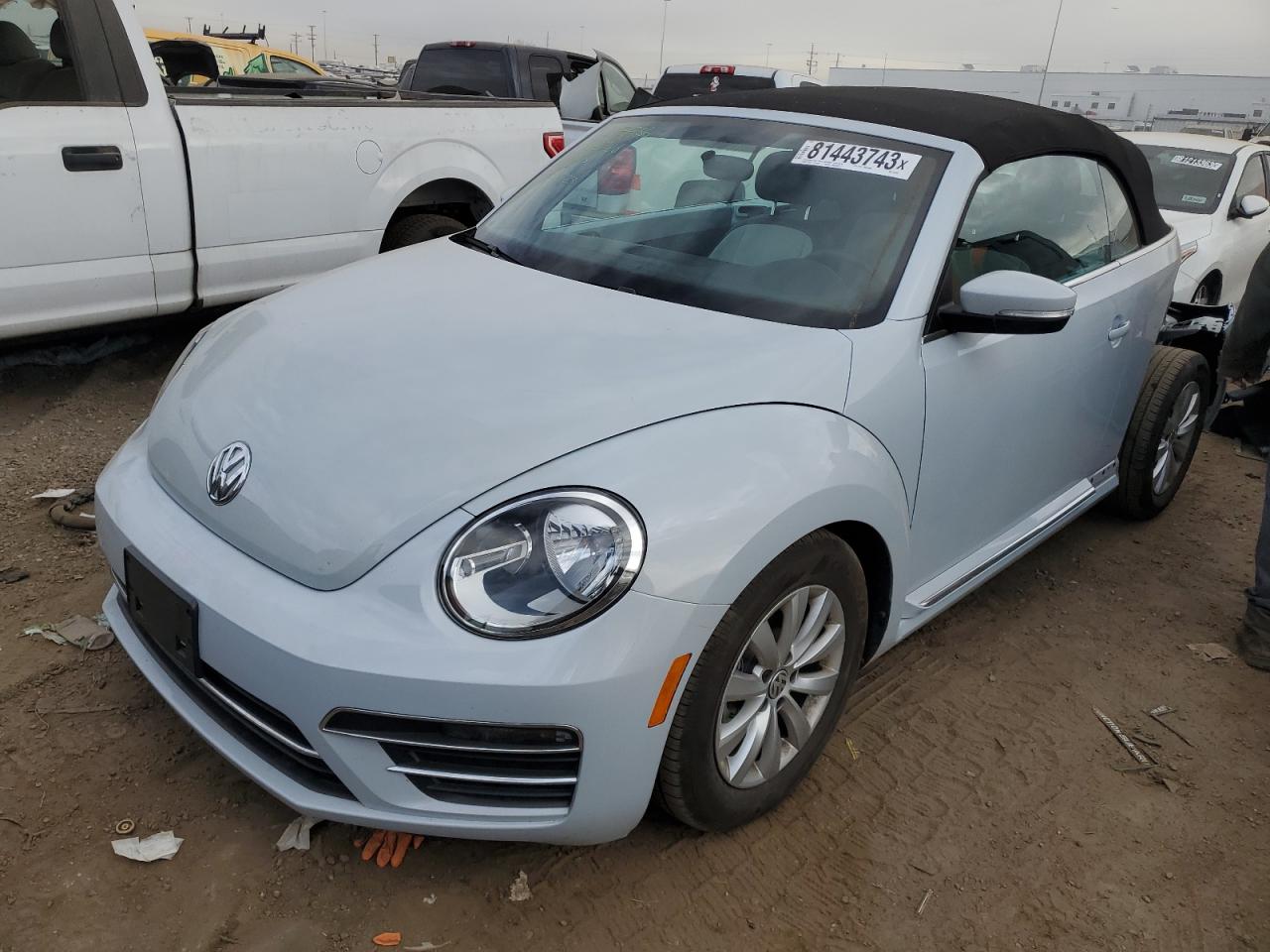 2019 VOLKSWAGEN BEETLE S  (VIN: 3VW5DAAT5KM500452)