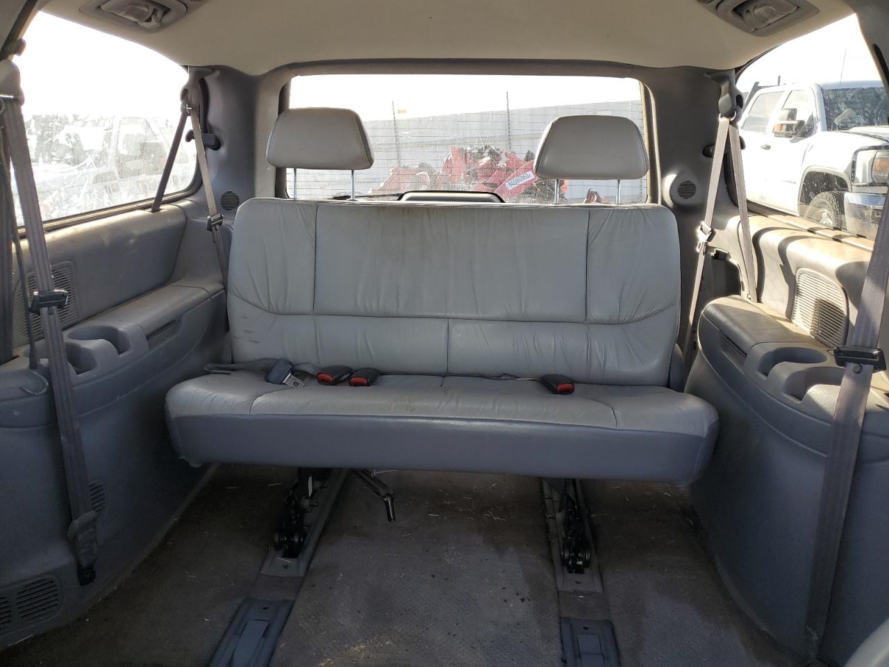 1C4GP64L9VB363796 1997 Chrysler Town & Country Lxi