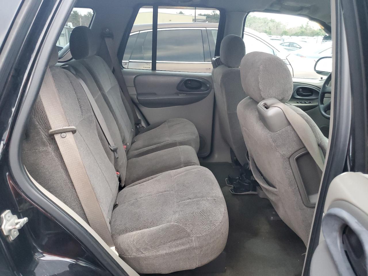 1GNDT13SX42434200 2004 Chevrolet Trailblazer Ls