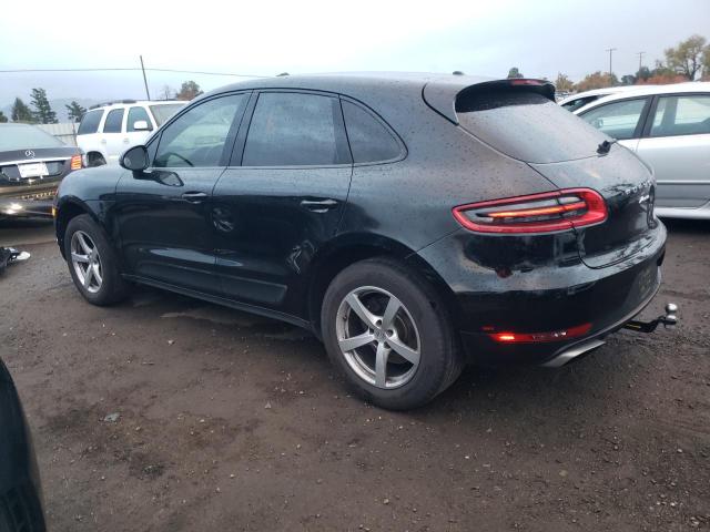 VIN WP1AA2A58JLB13023 2018 Porsche Macan no.2