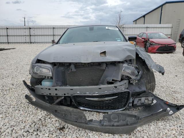 VIN 2C3CCAAG6KH663887 2019 CHRYSLER 300 no.5