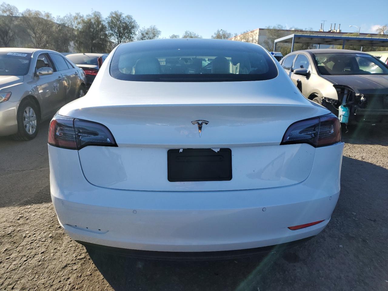 2020 Tesla Model 3 vin: 5YJ3E1EA0LF615580