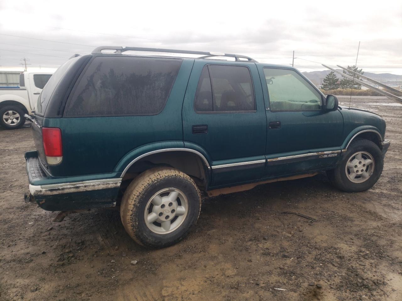 1GNDT13W5T2233046 1996 Chevrolet Blazer