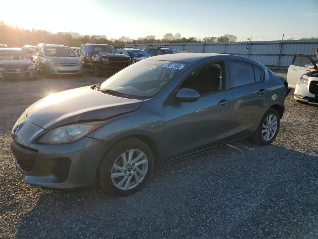 2013 Mazda Mazda3 i