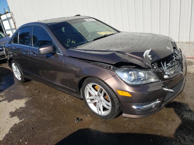 VIN WDDGF8AB3DA804956 2013 Mercedes-Benz C-Class, 3... no.4