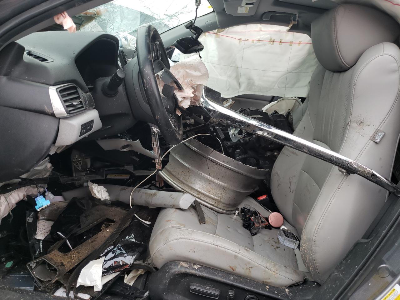 2018 Honda Accord Touring vin: 1HGCV1F91JA178894